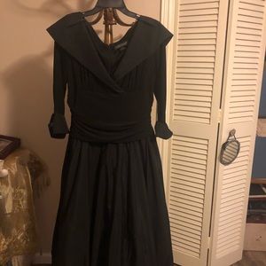 Jessica Howard evening wear